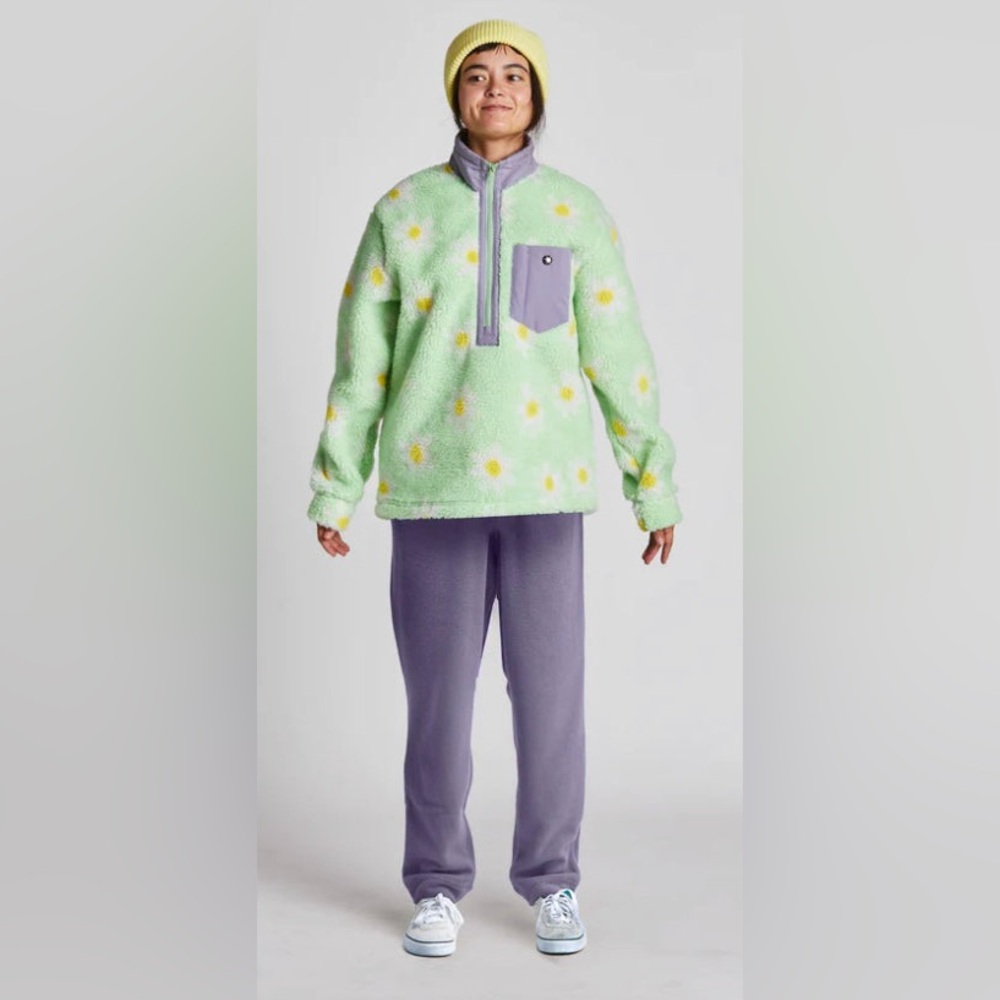 •AIRBLASTER• Sherpa Half Zip Mint Daisy